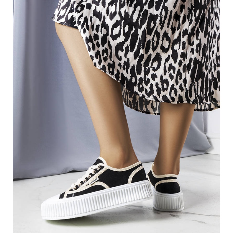 PA1 Sneakers nere con plateau di Connie nero 1