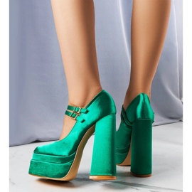 Décolleté verdi con tacco alto di Lynn verde 1