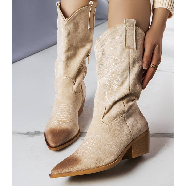 PA1 Stivali texani in finta pelle scamosciata beige di Routhier 1