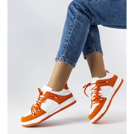Sneakers arancioni con materiali combinati di Hila bianco 1