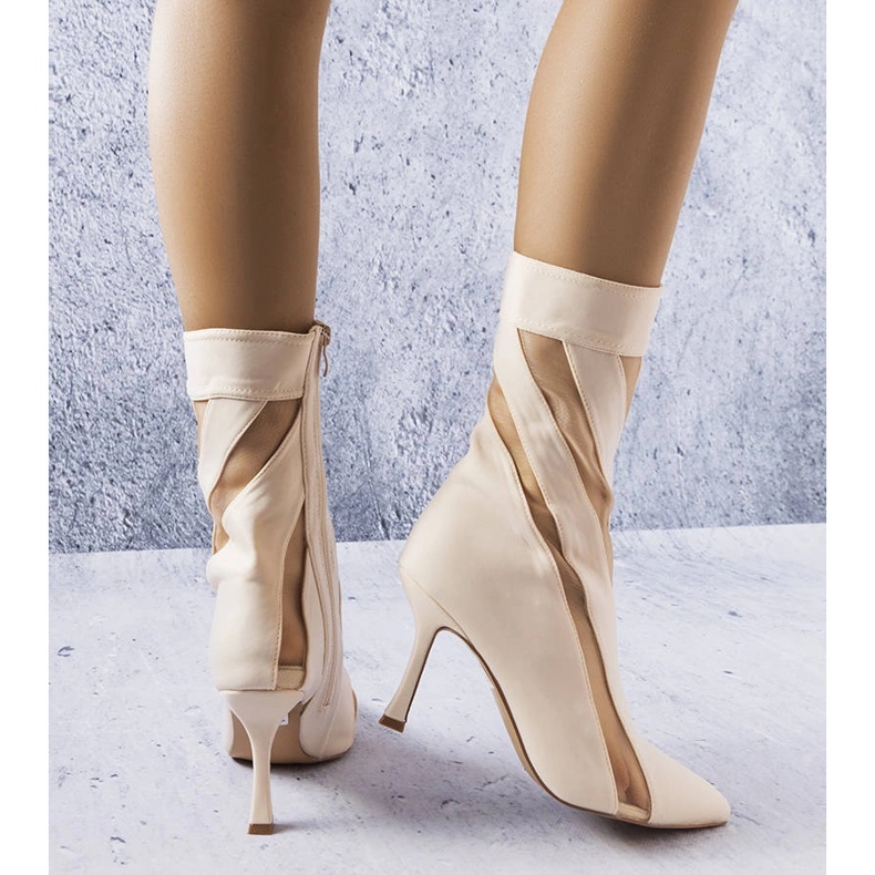 Stivali beige con inserti trasparenti di Jay 1