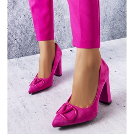 Eleganti décolleté rosa di Vinceza 1