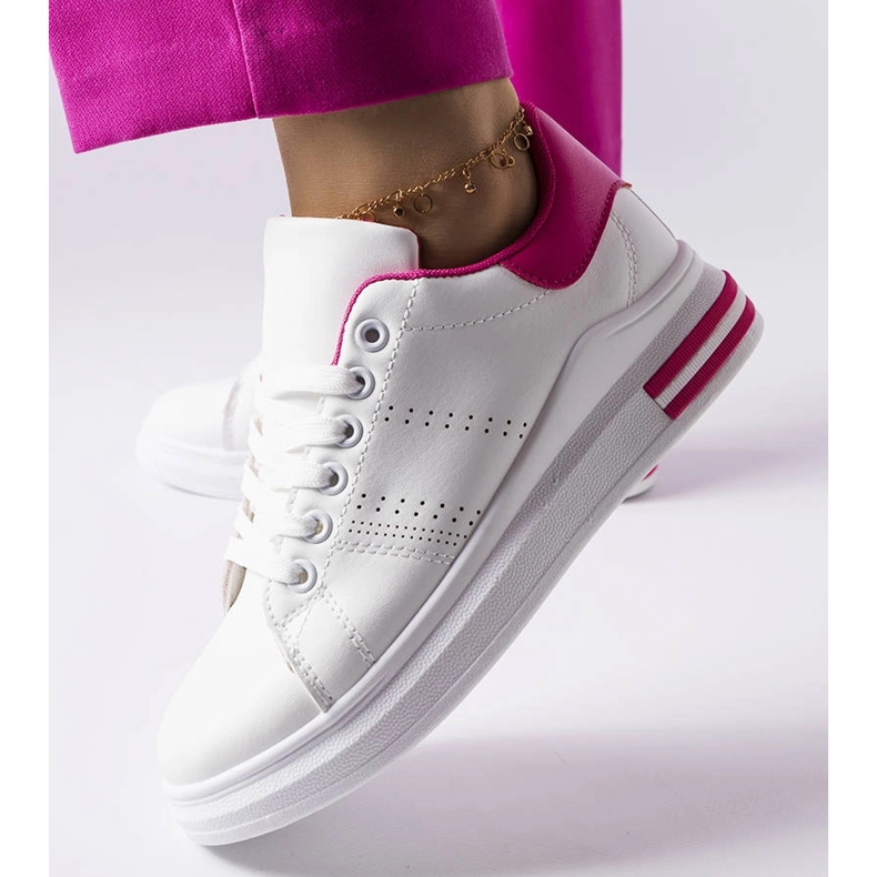 Sneakers bianche con un accento rosa di Davisson bianca 1