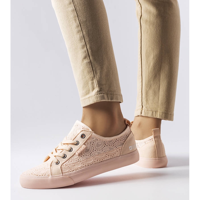 Sneakers rosa con ricamo Big Star JJ274059 1
