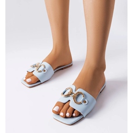 Eleganti ciabatte blu con catena di Corbin 1