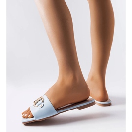 Eleganti ciabatte blu con catena di Corbin 2