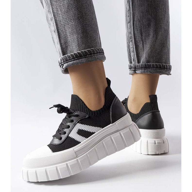 Sneaker nere con plateau Charpentier nero 1