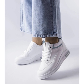 Sneakers bianche con inserti glitter di Bonevil bianca 1