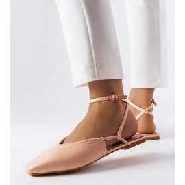 Sandali rosa chiusi 1