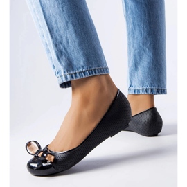 Ballerine nere decorate con un fiocco Harlingen nero 1