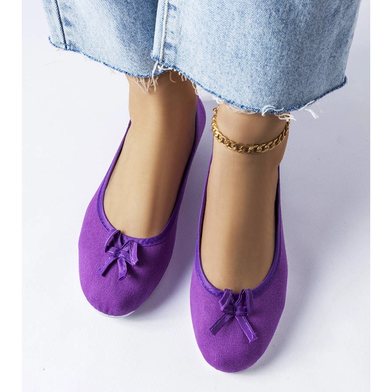 Ballerine in tessuto viola di Gendron 2