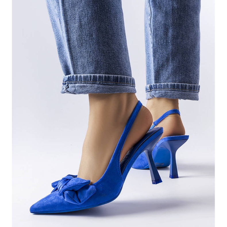 Spille blu con fiocco di Olengo 1