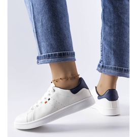 Sneaker Mothé in ecopelle bianca 1