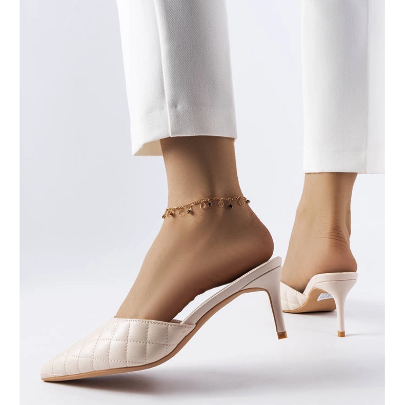 Infradito trapuntate beige di Lambert 1