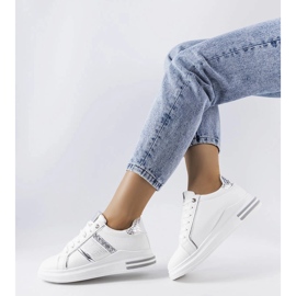 Sneakers bianche decorate con strass Xarles bianco 2