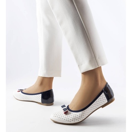 Ballerine traforate bianche con fiocco Tisser bianco 1