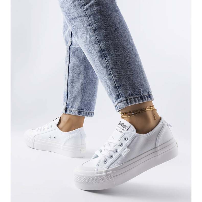 Sneakers bianche Lee Cooper LCW-23-31-1785L bianco 1