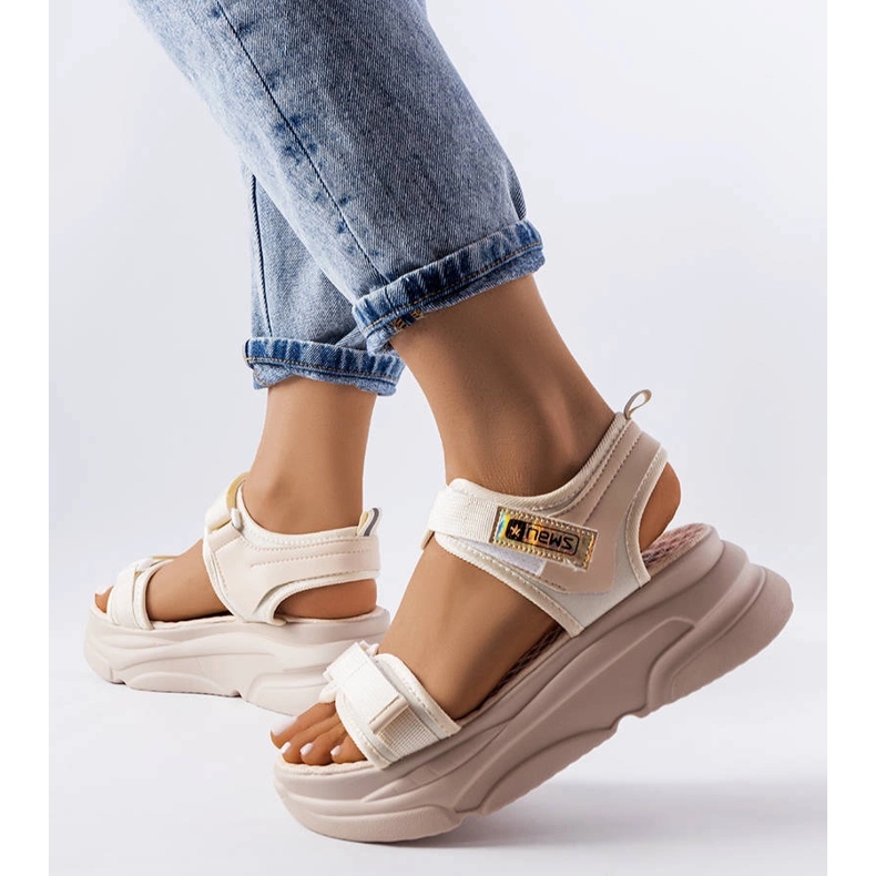 News Sandali sportivi beige con plateau di Tampa 1