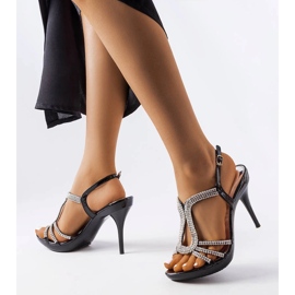 Sandali con tacco alto in strass neri di Rafe nero 1