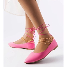 Ballerine rosa con chiusura decorativa di Donat 1