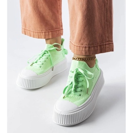 Sneakers verdi con tomaia elasticizzata di Jardine verde 1