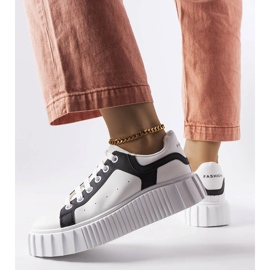 Sneakers bianche sulla piattaforma Gosselin bianco 1
