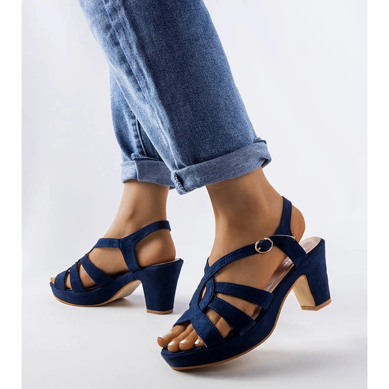 Sandali a blocchi blu navy di Monjeau 1