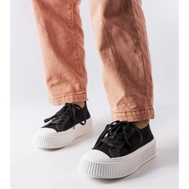 Sneakers in tessuto nero sulla piattaforma Mallus 1