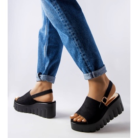Sandali con zeppa da donna di colore nero di Berfin 1