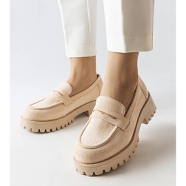 Inna Scarpa in ecopelle beige di Dina 1