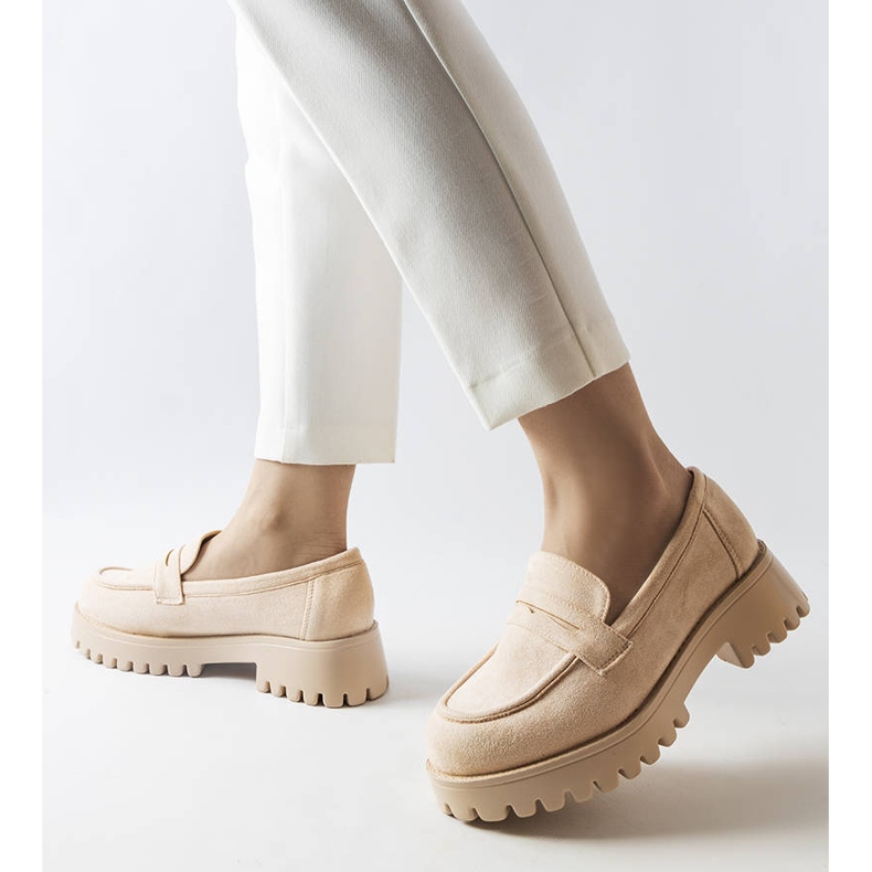 Inna Scarpa in ecopelle beige di Dina 2