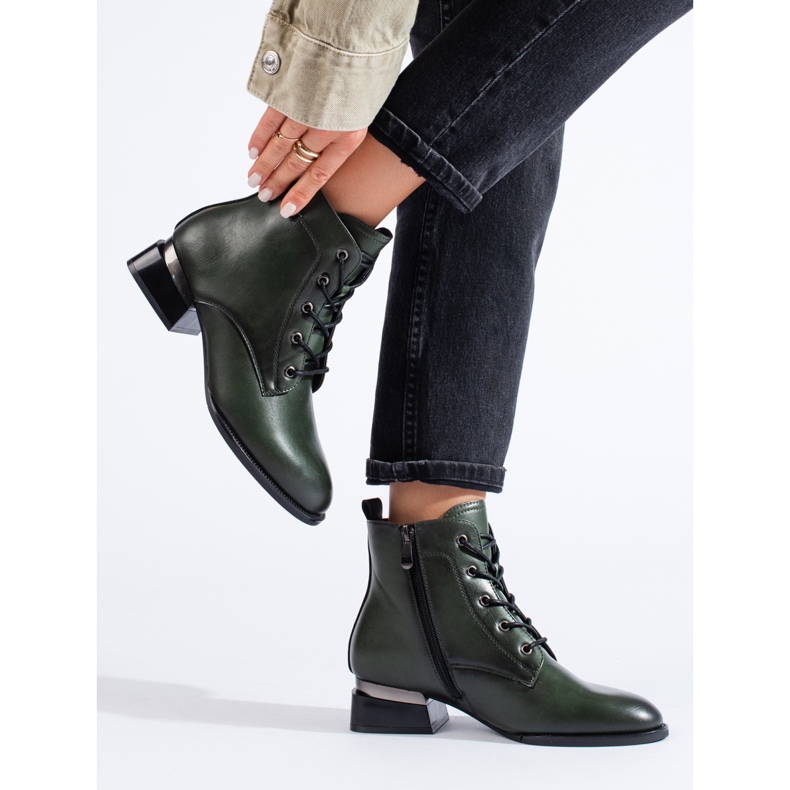 Stivali piatti stringati verde scuro di Vinceza 1