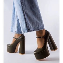 Décolleté verde con tacco alto Colle 1