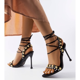 Sandali neri decorati con perle Grange nero 1