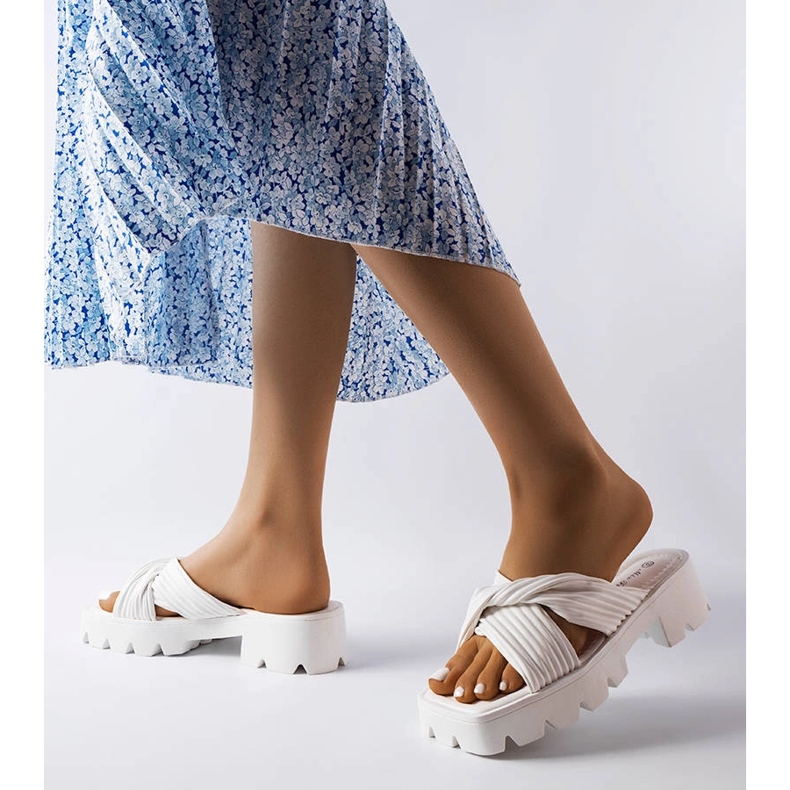 Ciabatte Dubé bianche con suola trattore beige 2
