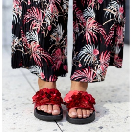 Ciabatte rosse con tomaia decorativa di Caggio rosso 2