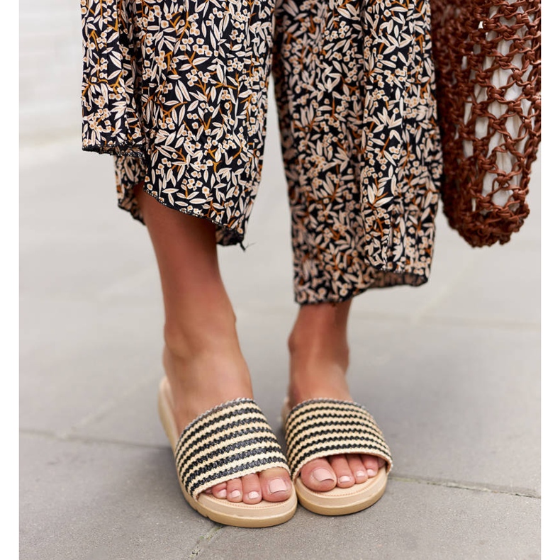 Ciabatte Capovalle in tessuto nero 2