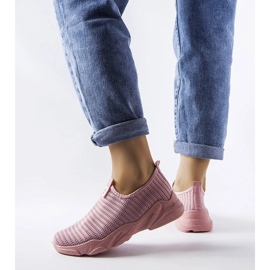 Sneaker senza lacci di colore rosa di Azalee 1