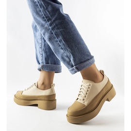 Scarpe piatte beige scuro di Merico 1