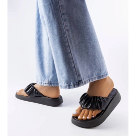 Infradito neri con arricciatura nero 2