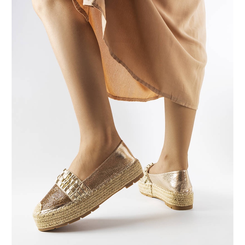 Espadrillas dorate con zirconi di Lauro d'oro 1
