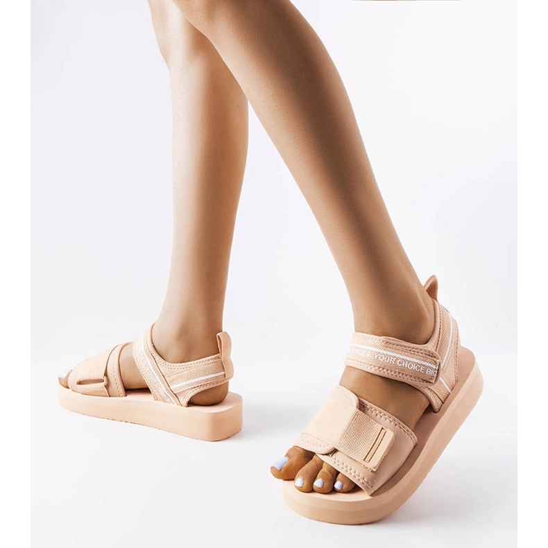 Sandali in schiuma beige Big Star LL274787 1