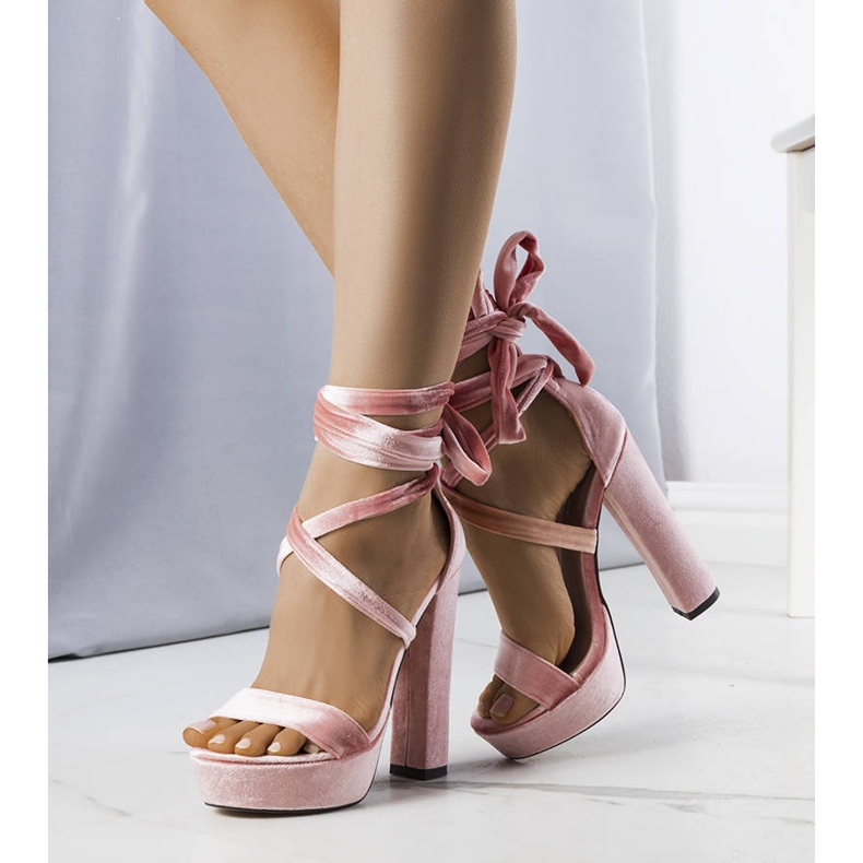 PA1 Sandali alti con lacci rosa di Dax 2