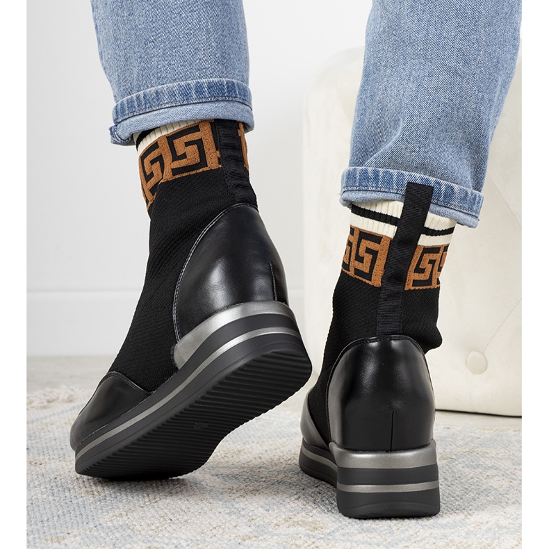 Sneakers nere con zeppa Wanda nero 1
