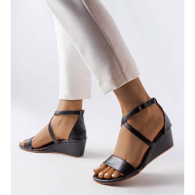 Sandali neri con zeppa di Flushing nero 1