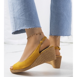 Espadrillas gialle sulle zeppe Alpat giallo 1