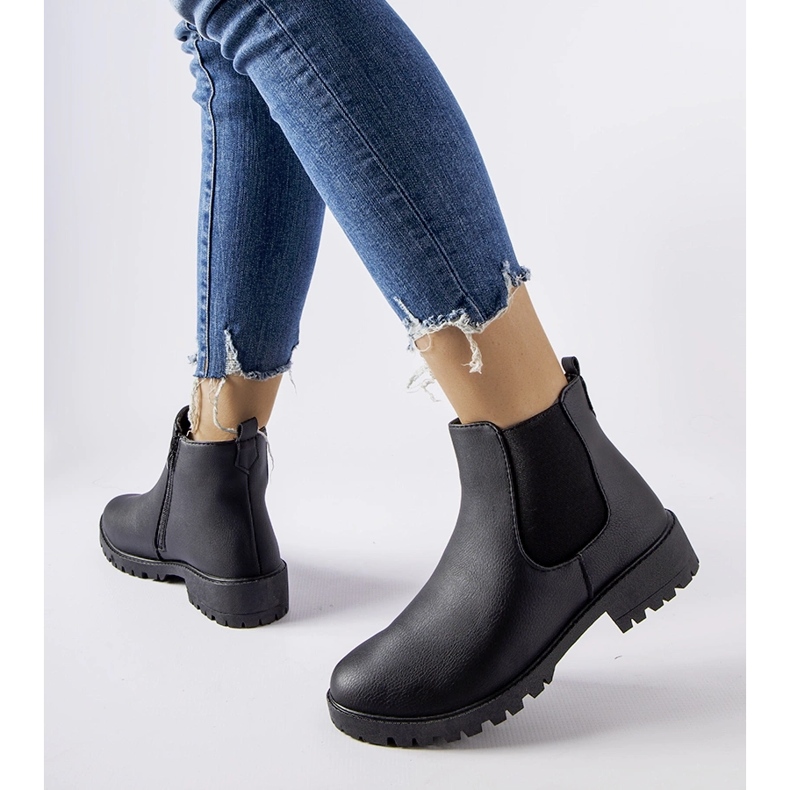 Stivali Sabre isolati neri nero 1