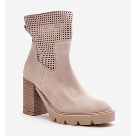 Lewski Shoes Stivali da donna in pelle scamosciata traforata con tacco alto beige chiaro Lewski 3386 1