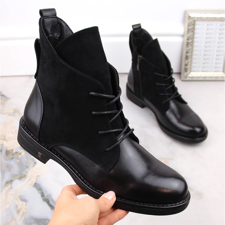 Stivali da donna con tacco piatto con Potocki nero isolante SZ12080 1