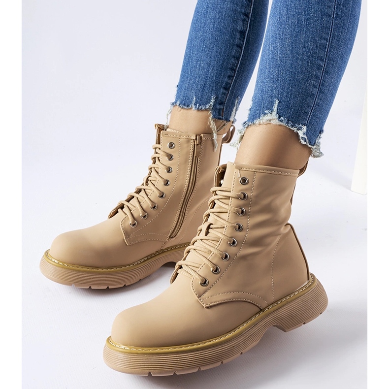 Inna Stivaletti Benvenuto classici beige scuro 1